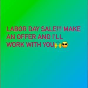 LABOR DAY SALE!!! MAKE AN OFFER AND I’LL WORK WITH YOU🙌😎 #clearoutcloset